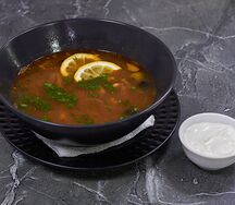 Солянка мясная