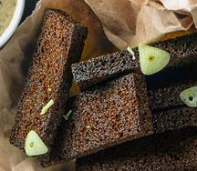 Чесночные гренки с сыром