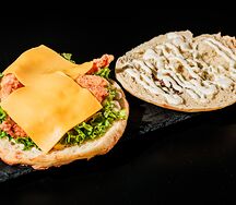 Куриный Бум в лепешке