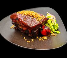 Рёбра свиные в глазури BBQ