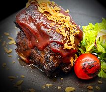 Рёбра говяжьи в глазури BBQ