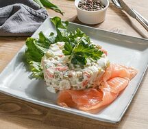 Оливье с лососем