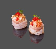 Абури Сибас с крабом и икрой