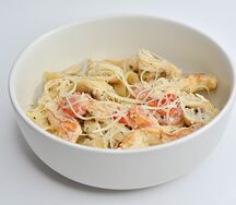 Феттуччине с курицей и грибами