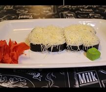 Цезарь с курицей