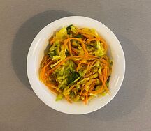 Салат с морковью и капустой