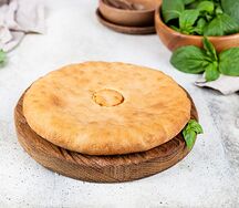 Пирог осетинский с картофелем и сыром