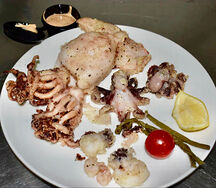 Сет из кальмаров, осьминогов и каракатиц