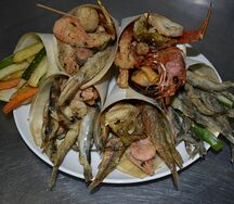 Сет из мини-кульков с морепродуктами и овощами