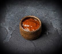 Красный