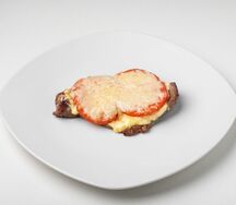 Мясо по-французски
