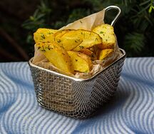 Картофельные дольки