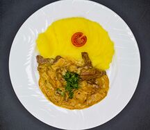Мясо по-строгановски