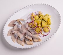 Сельдь с картофелем