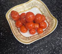 Маринованные черри помидоры