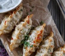 Корейские жареные дамплинги
