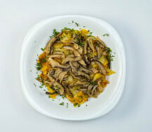 Картофель жареный с грибами