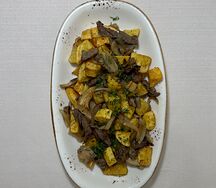 Жареха с говядиной и грибами