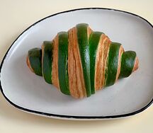 Круассан фисташковый