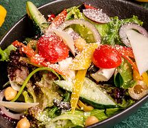 Сыр манго протеиновый салат cheese mango protein salad