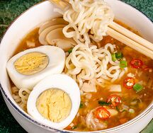 Куриный манчоу рамен chicken manchow ramen