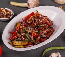 Китайский салат с говядиной