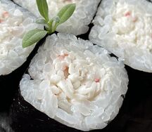 Хосомаки с крабом