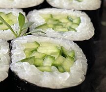Хосомаки с огурцом