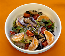 Салат с уткой и мандаринами