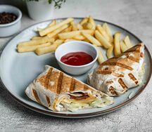 Клаб Ролл с яйцом и беконом