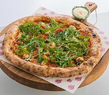 Моцарелла, артишоки и вяленые томаты