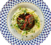 Телячьи щечки с картофельным пюре