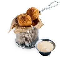Сырные шарики с беконом
