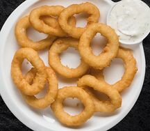 Луковые кольца в кляре
