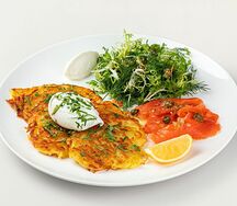 Лосось с драниками