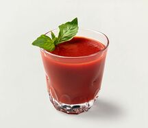 Томат и кинза