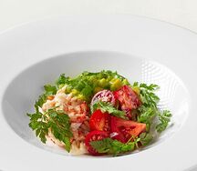 Салат с крабом и авокадо