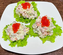 Оливье с красной икрой