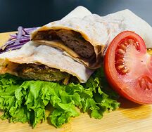 Люля-кебаб из курицы в лаваше