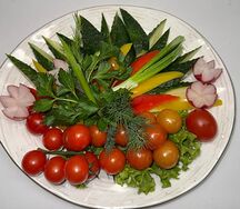 Ассорти свежих овощей