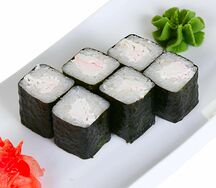 Ролл со снежным крабом