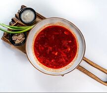Традиционный борщ с говядиной