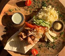 Шаурма открытая сырная