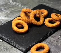 Луковые кольца в кляре