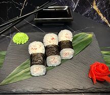 Ролл с крабом