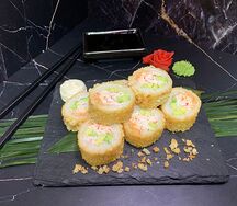 Кайсен маки и соус кайсен