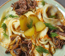 Блины с рваным мясом