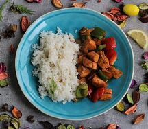 Гуляш куринный с гарниром