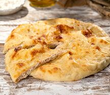 Пирог Курица, грибы и сыр