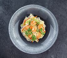 Фунчоза с креветками в кокосовом соусе